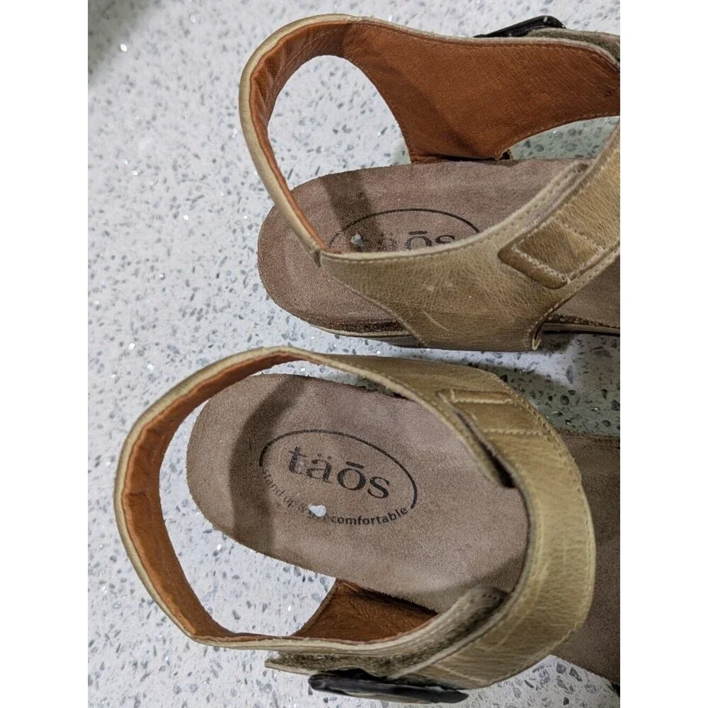 Taos Buckle Up Wedge Sandal Cork Tan Khaki Taupe 2.5in Summer Shoes 41 10 10.5